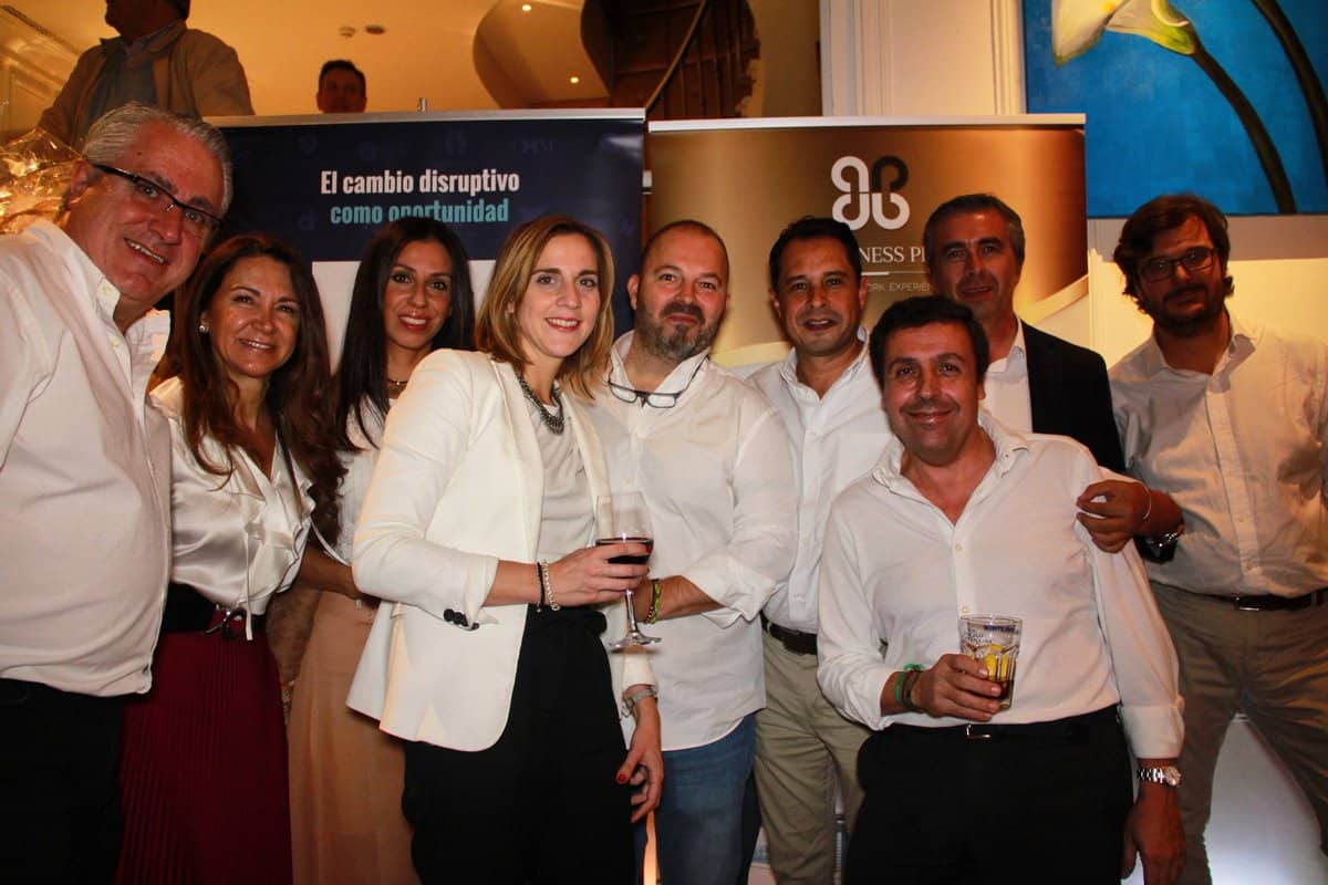 ProBusiness Place lanza plataforma para fortalecer y estimular sinergias de negocios en España.