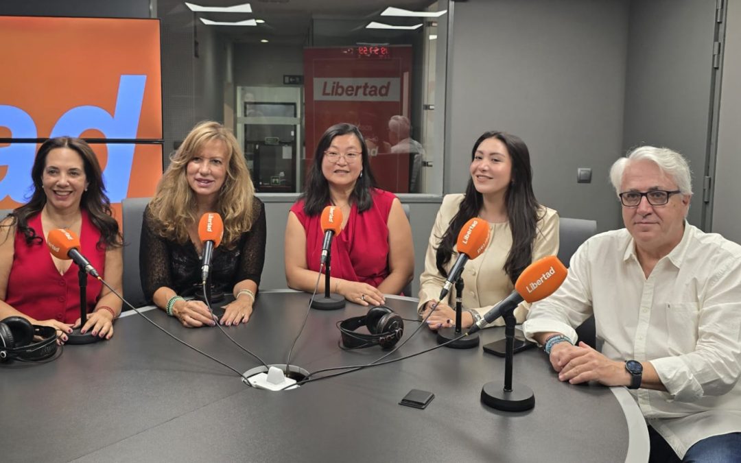 Liderazgo en voz alta: cuánto vale de verdad tu empresa, dónde se aloja el estudiante extranjero y cómo se gana la confianza de un mercado